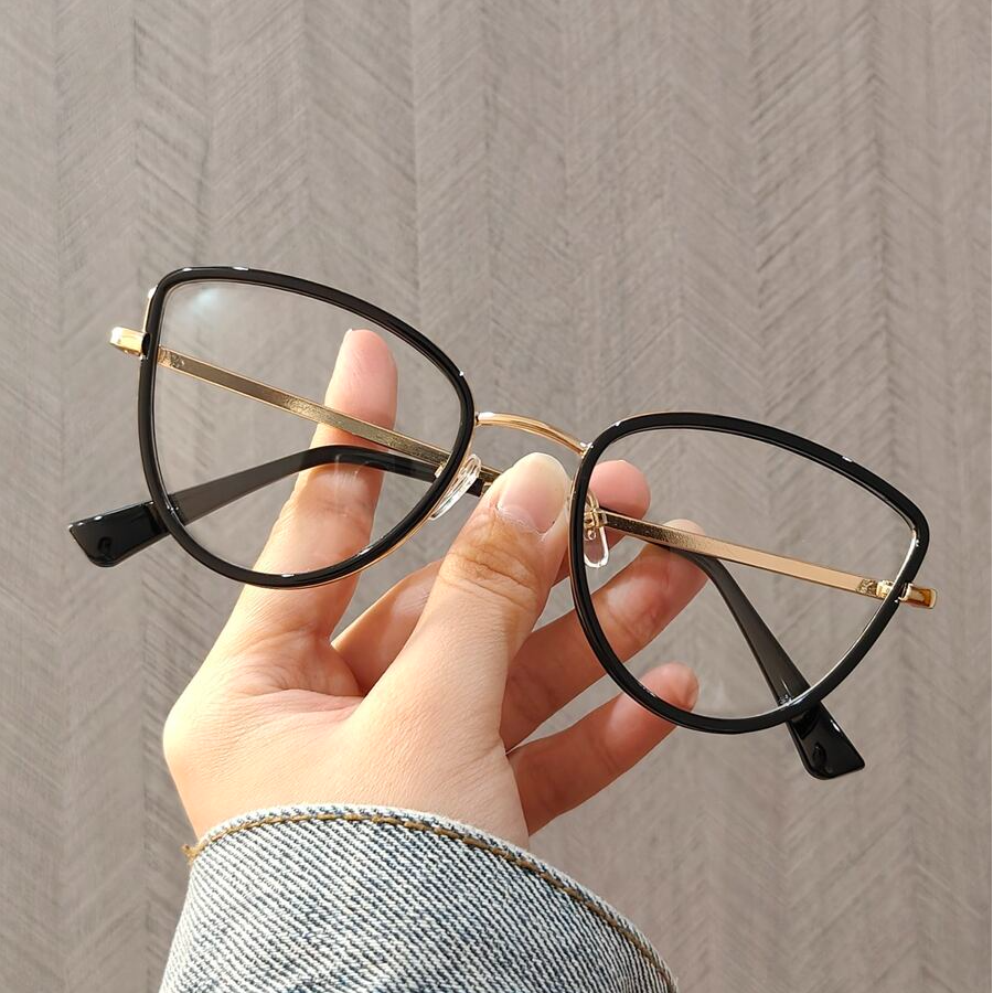 Photochromic Anti-Blue Optical Frame (Cat-Eye)